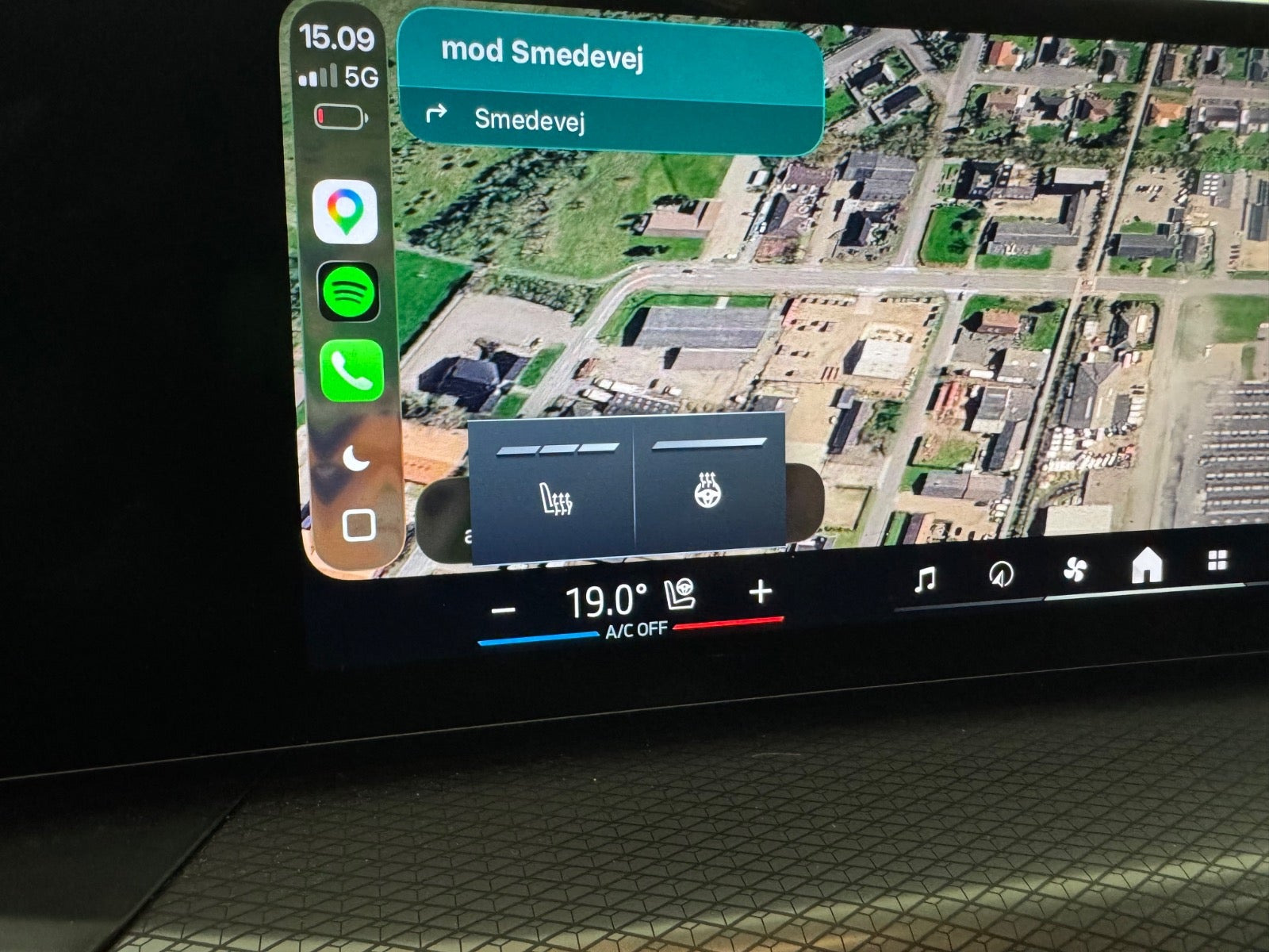 Blå BMW i4 fra 2026