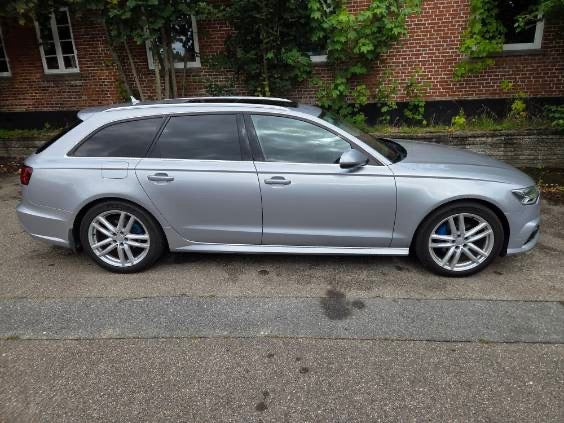 Sølv Audi A6 fra 2016