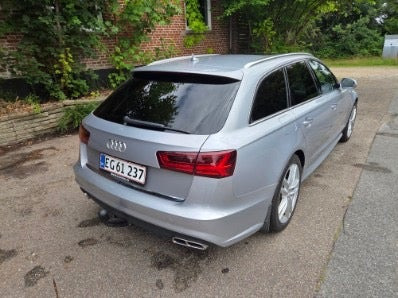 Sølv Audi A6 fra 2016