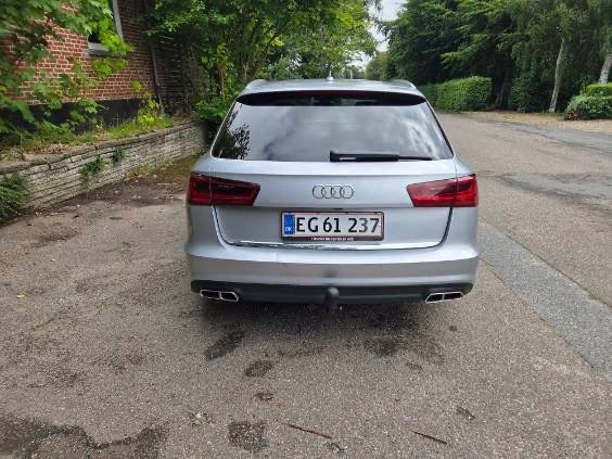 Sølv Audi A6 fra 2016