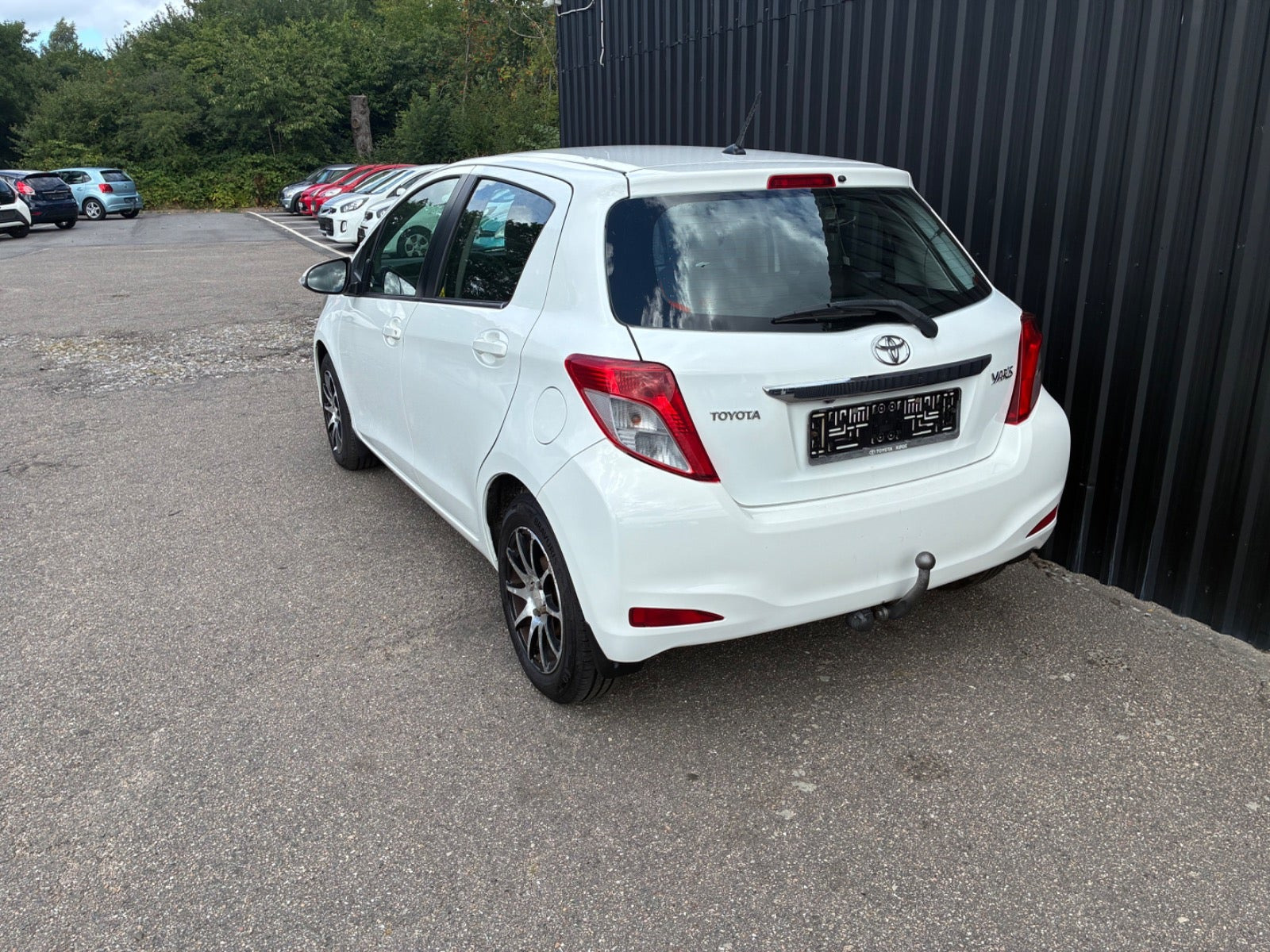 undefined Toyota Yaris fra 2011