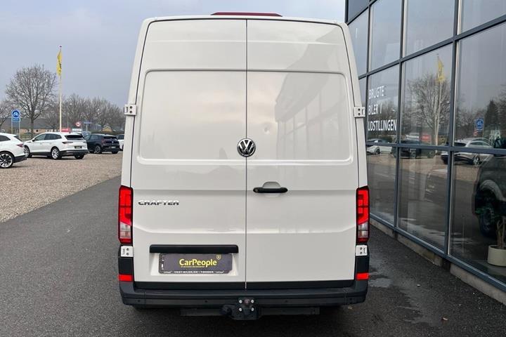Hvid VW Crafter 35 fra 2024