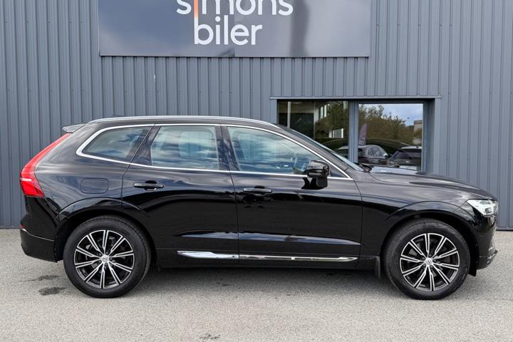 Sort Volvo XC60 fra 2020