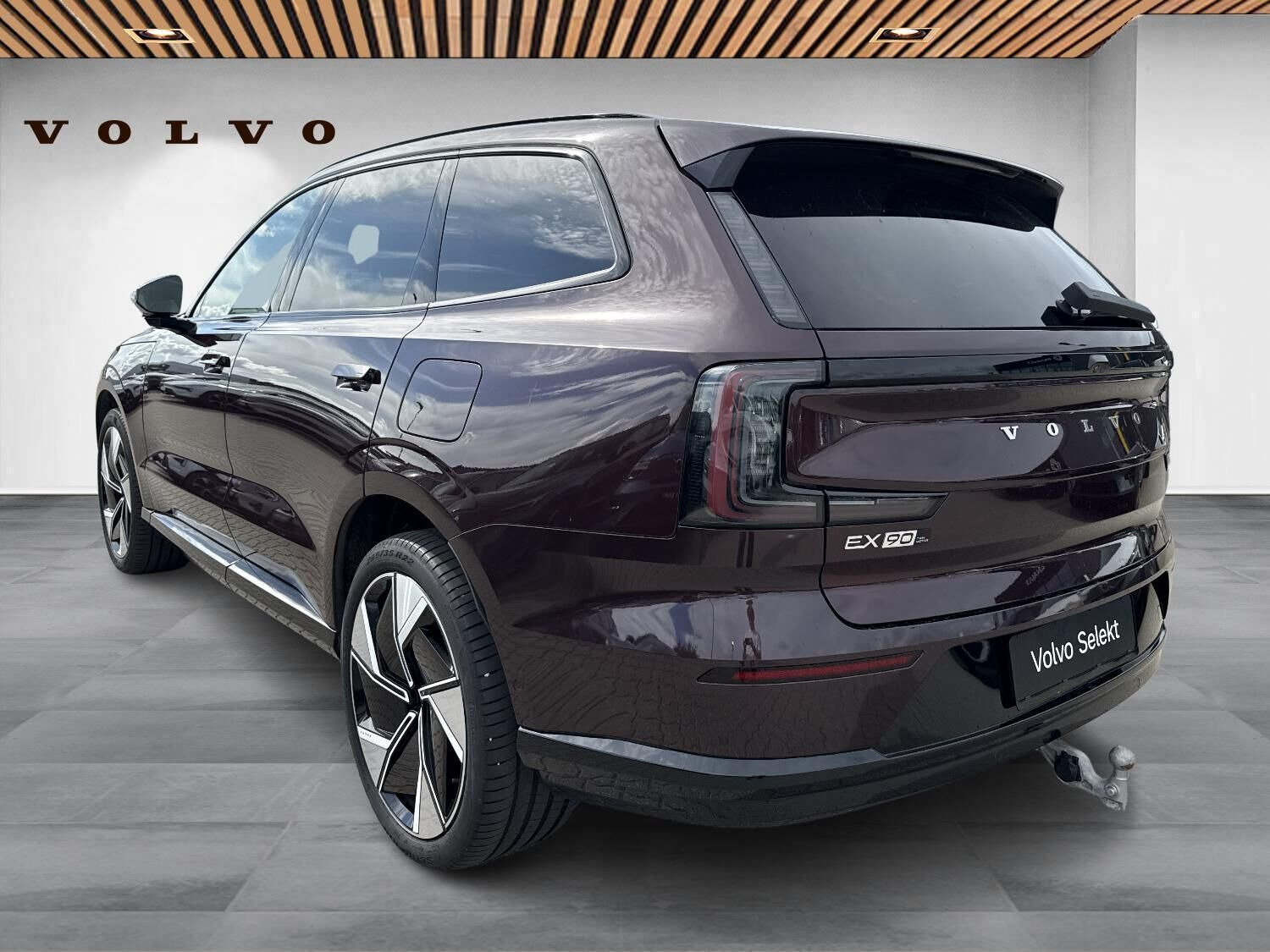 Rød Volvo EX90 fra 2025
