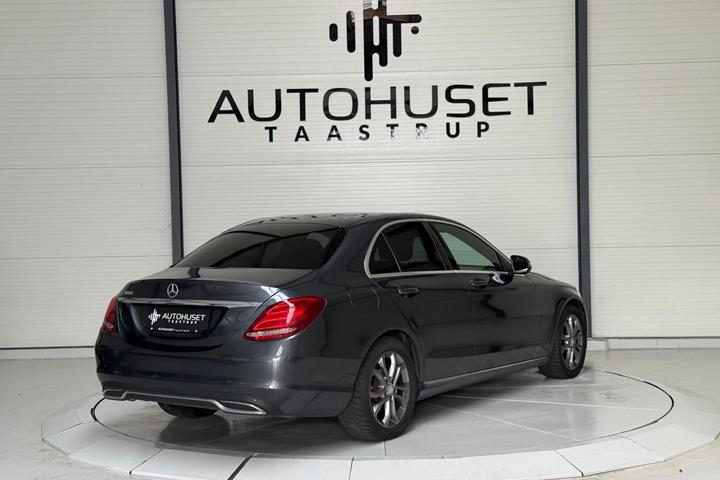 Grå Mercedes C200 d fra 2015