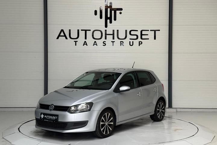 Sølv VW Polo fra 2013