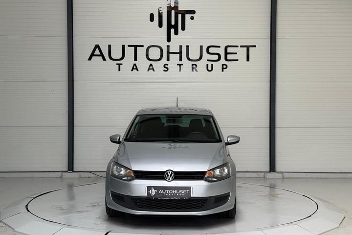 Sølv VW Polo fra 2013