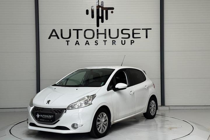 Hvid Peugeot 208 fra 2012