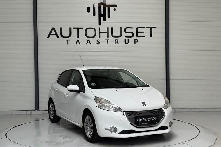 Hvid Peugeot 208 fra 2012