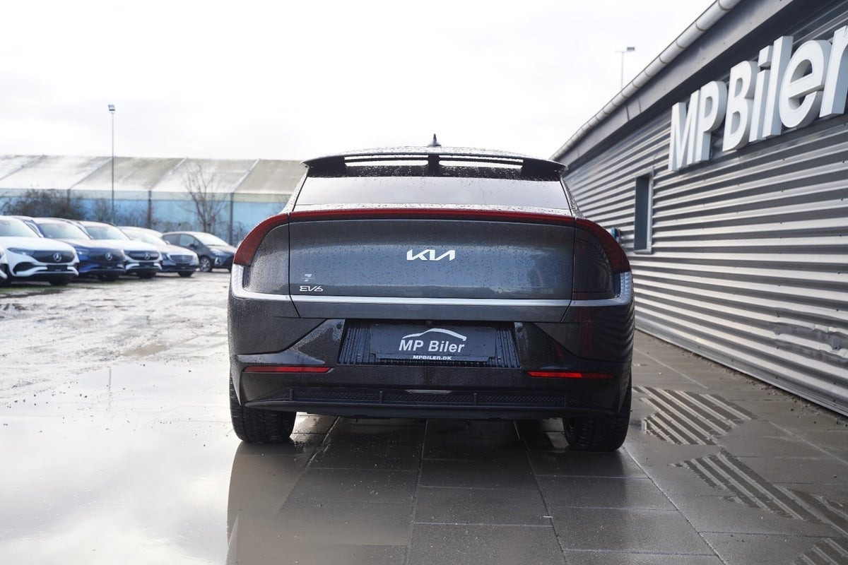 Grå Kia EV6 fra 2023