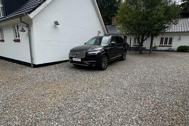 Sort Volvo XC90 fra 2019