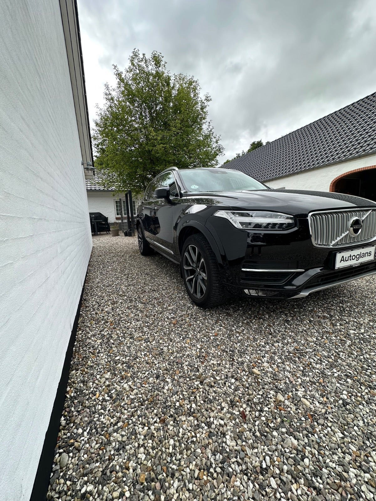 Sort Volvo XC90 fra 2019