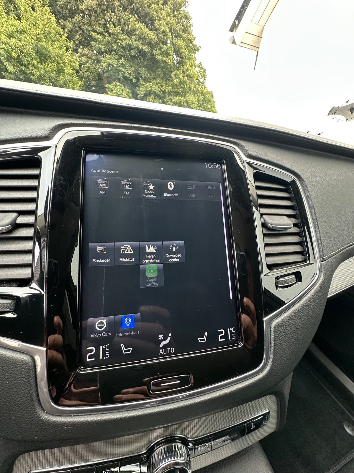 Sort Volvo XC90 fra 2019