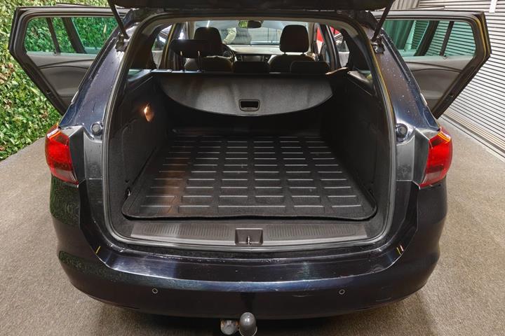undefined Opel Astra fra 2019