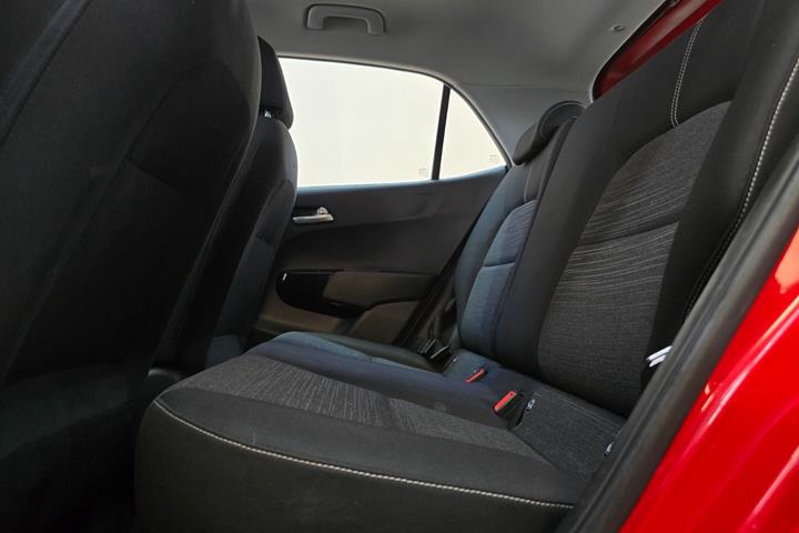 Rød Kia Picanto fra 2019