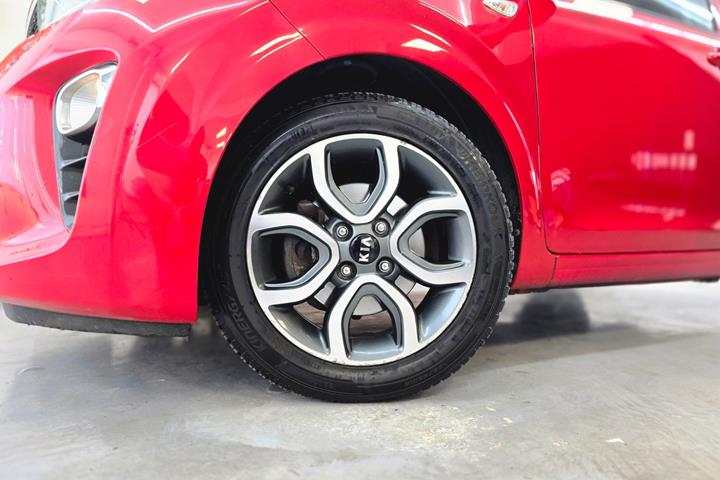 Rød Kia Picanto fra 2019