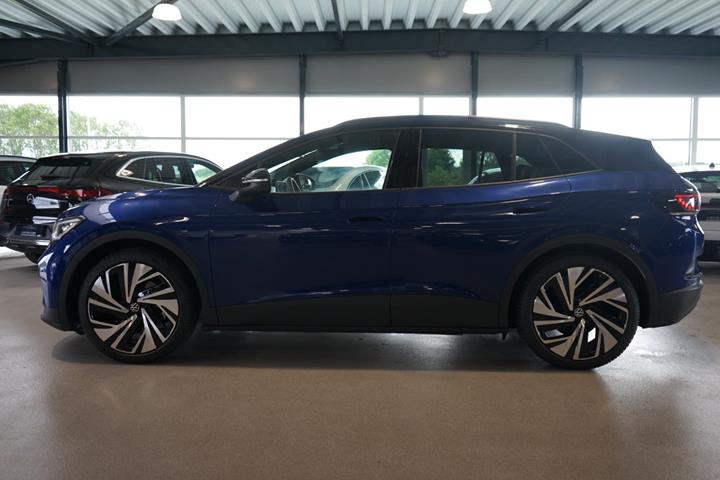 Blå VW ID.4 fra 2025
