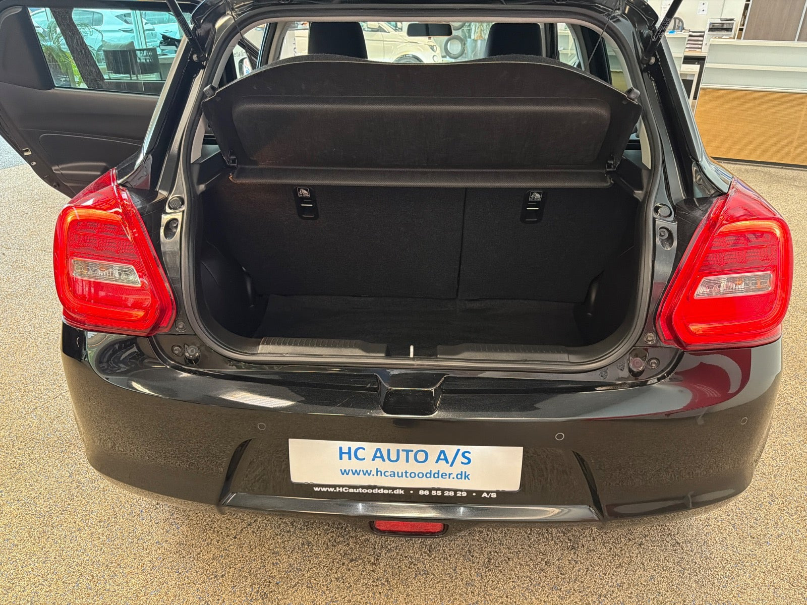 Sort Suzuki Swift fra 2021