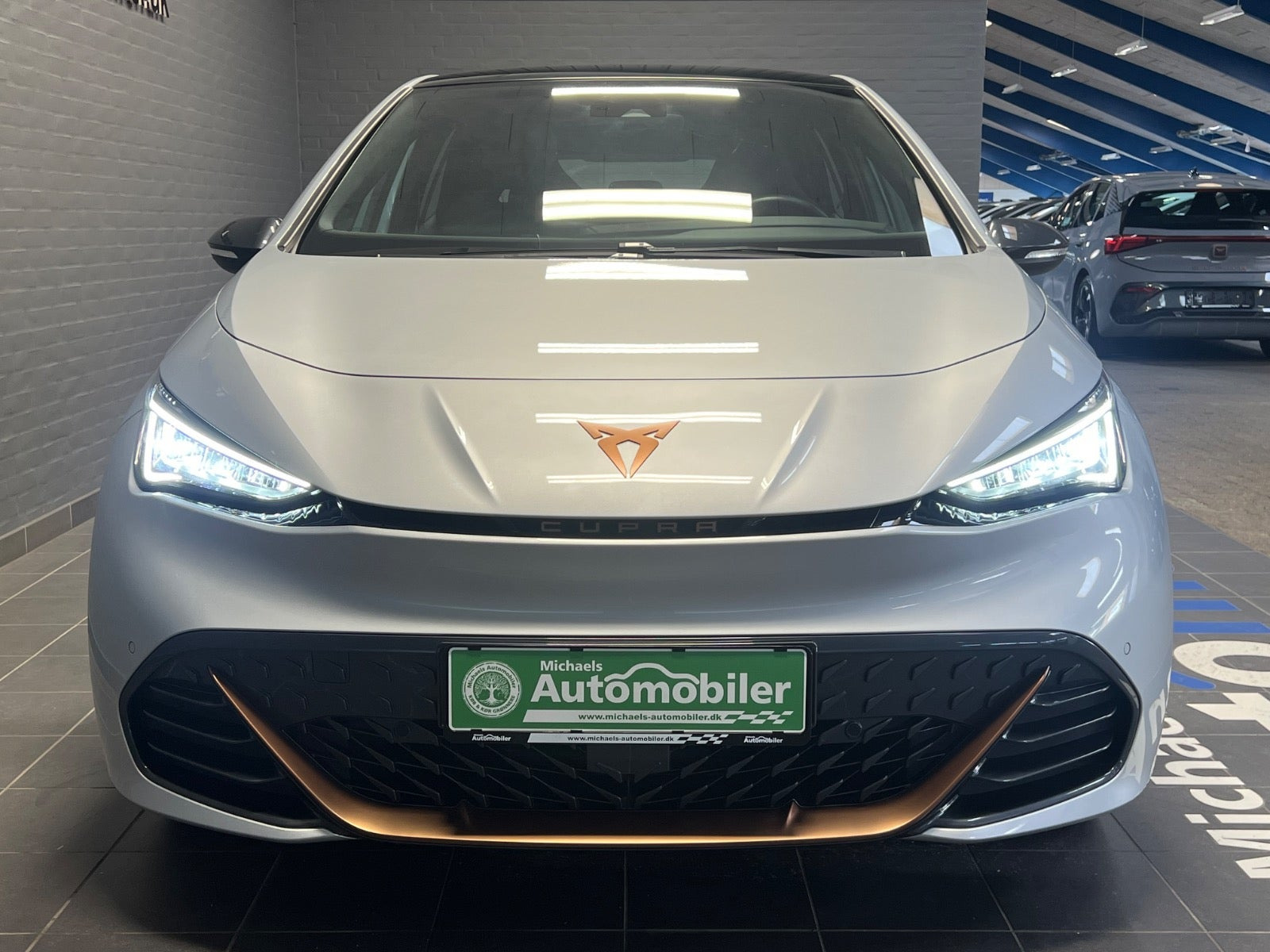 Sølv Cupra Born fra 2024