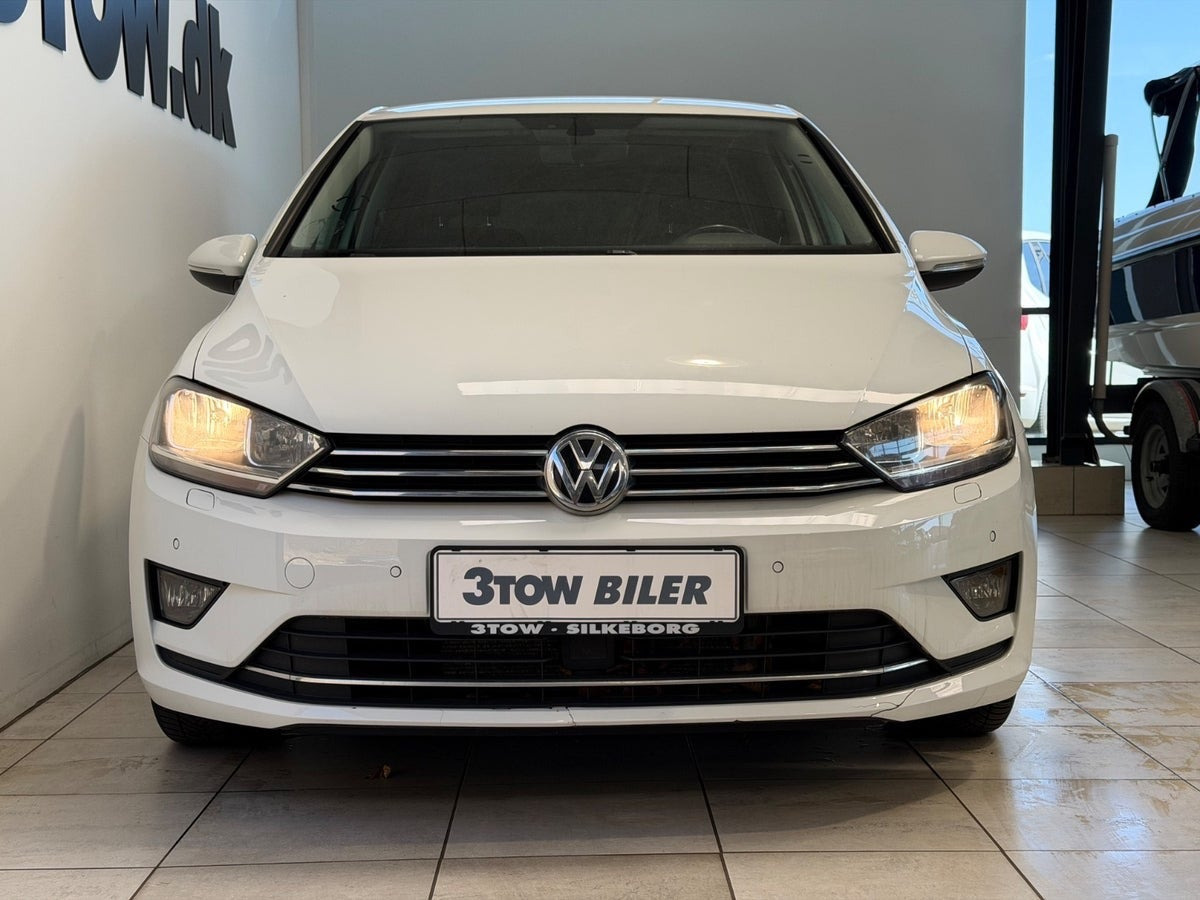 Hvid VW Golf Sportsvan fra 2017