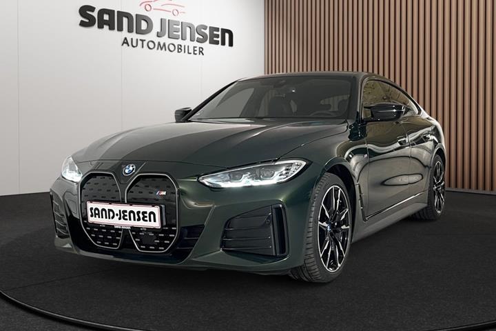 Grøn BMW i4 fra 2024
