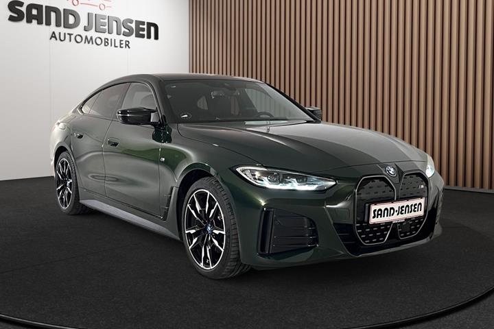 Grøn BMW i4 fra 2024