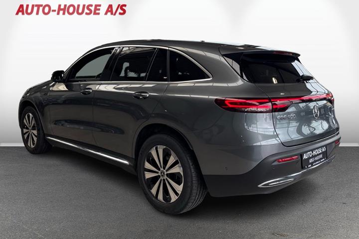 Grå Mercedes EQC400 fra 2023