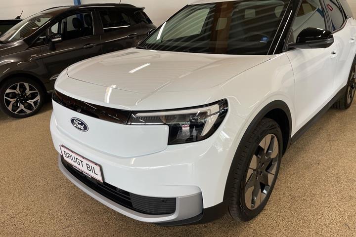 Hvid Ford Explorer fra 2025