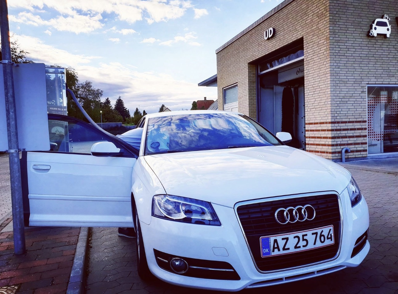 Hvid Audi A3 Sportback fra 2013