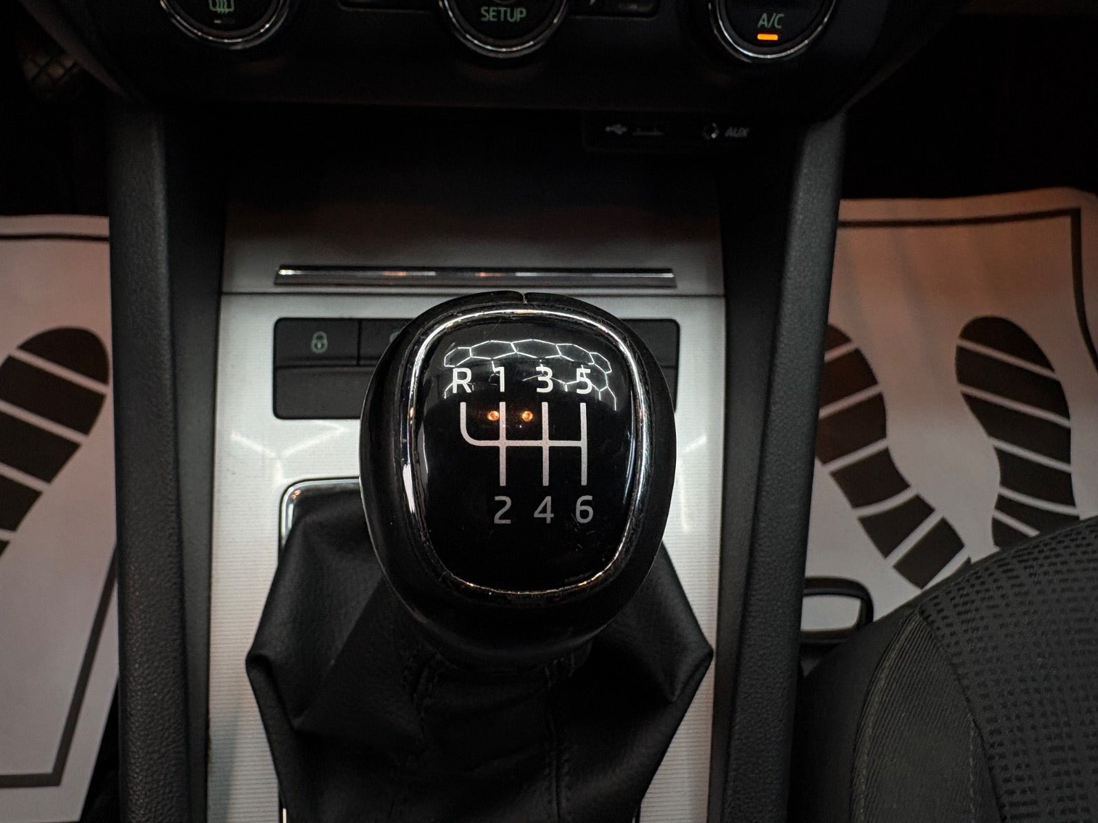 Grøn Skoda Octavia fra 2014