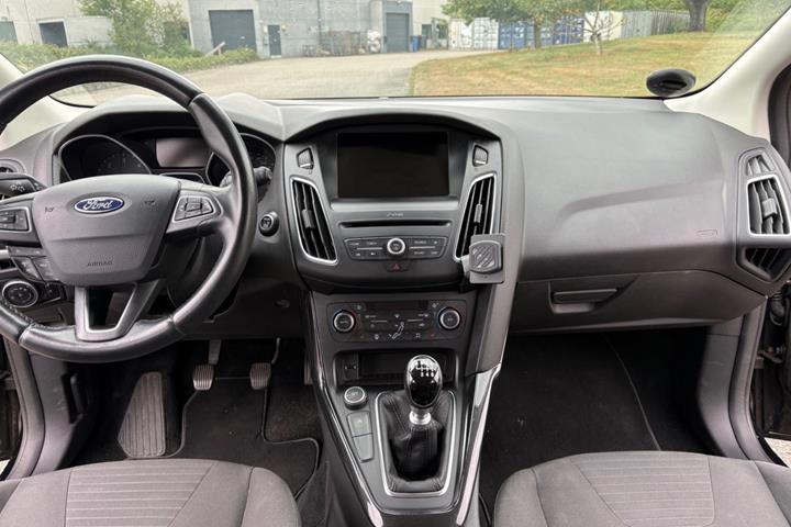 Sort Ford Focus fra 2017