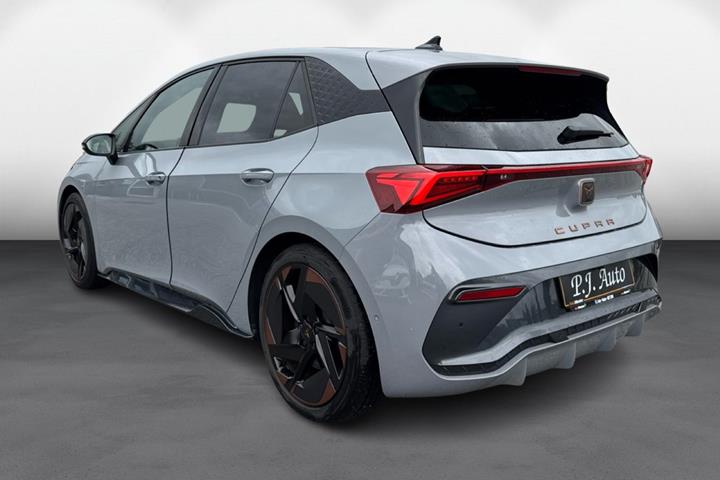 Grå Cupra Born fra 2022