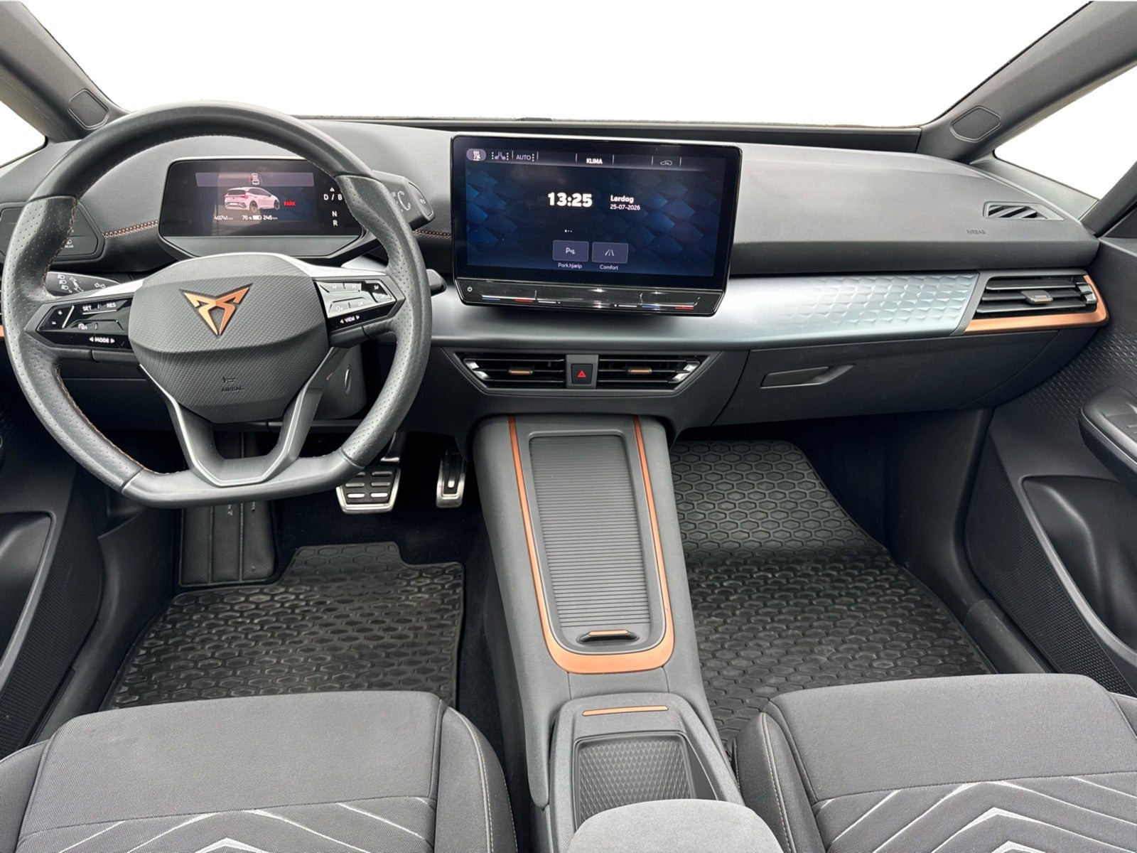 Grå Cupra Born fra 2022