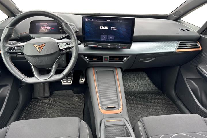 Grå Cupra Born fra 2022