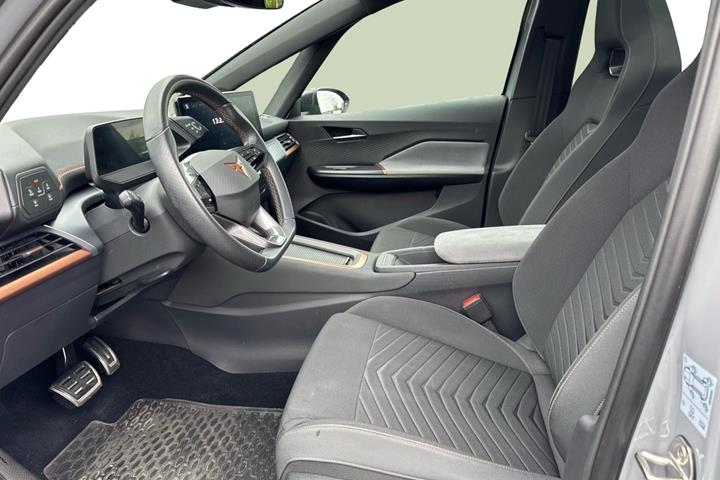 Grå Cupra Born fra 2022