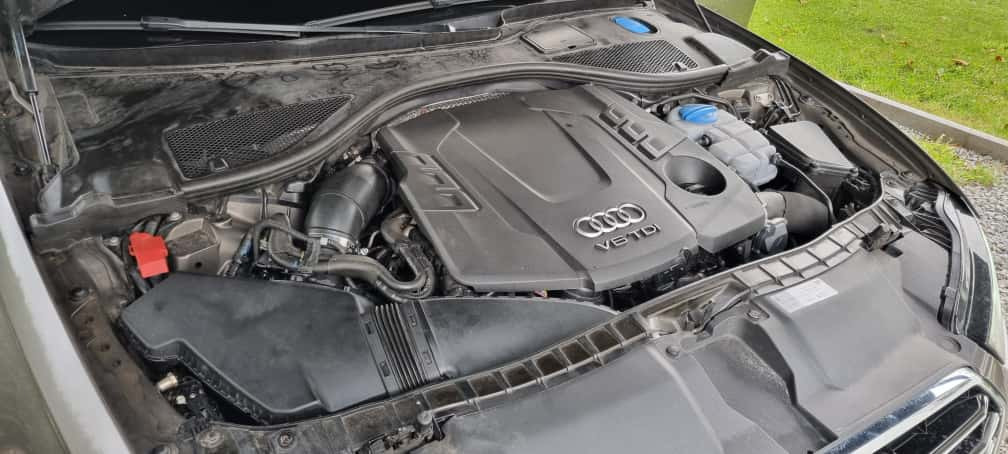 Grå Audi A6 fra 2015