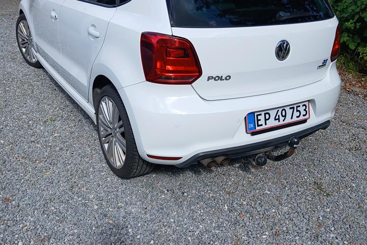 Hvid VW Polo fra 2016