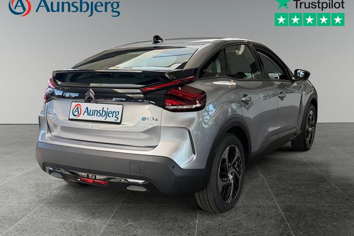Grå Citroën ë-C4 fra 2024