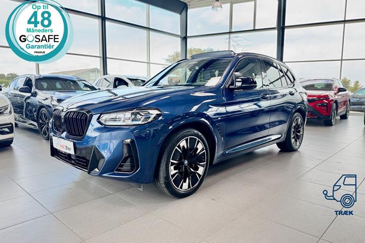 Blå BMW iX3 fra 2024