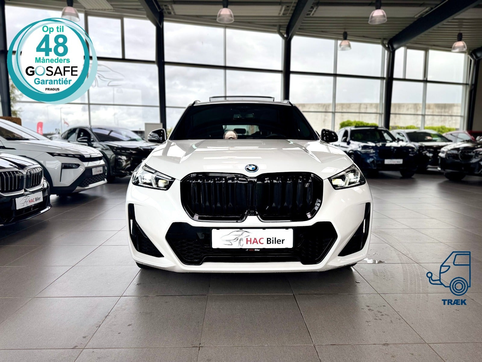 Hvid BMW iX1 fra 2023