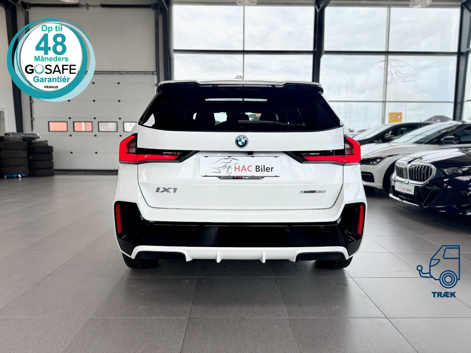 Hvid BMW iX1 fra 2023