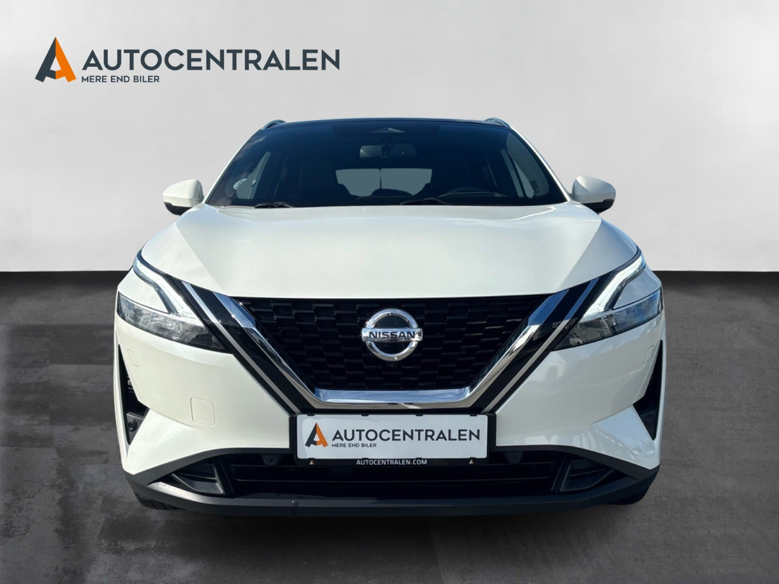 Hvid Nissan Qashqai fra 2021