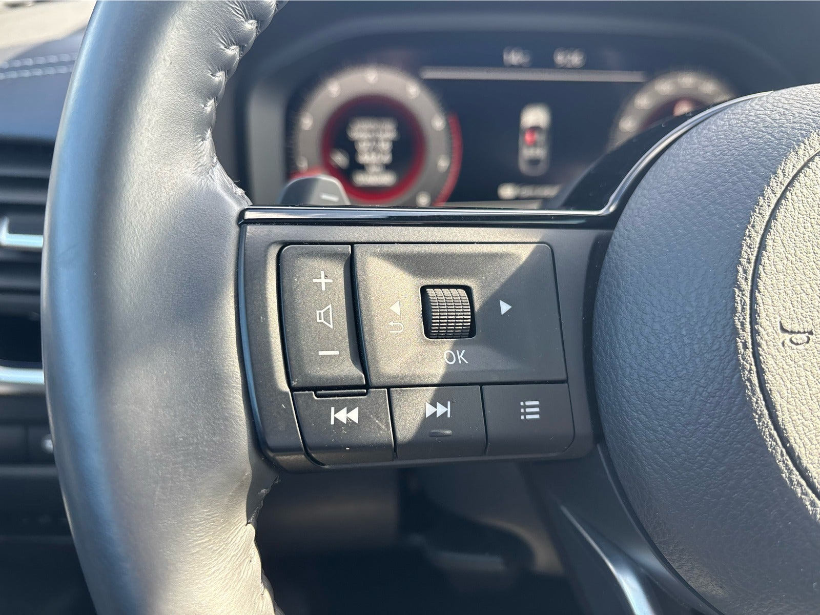 Hvid Nissan Qashqai fra 2021