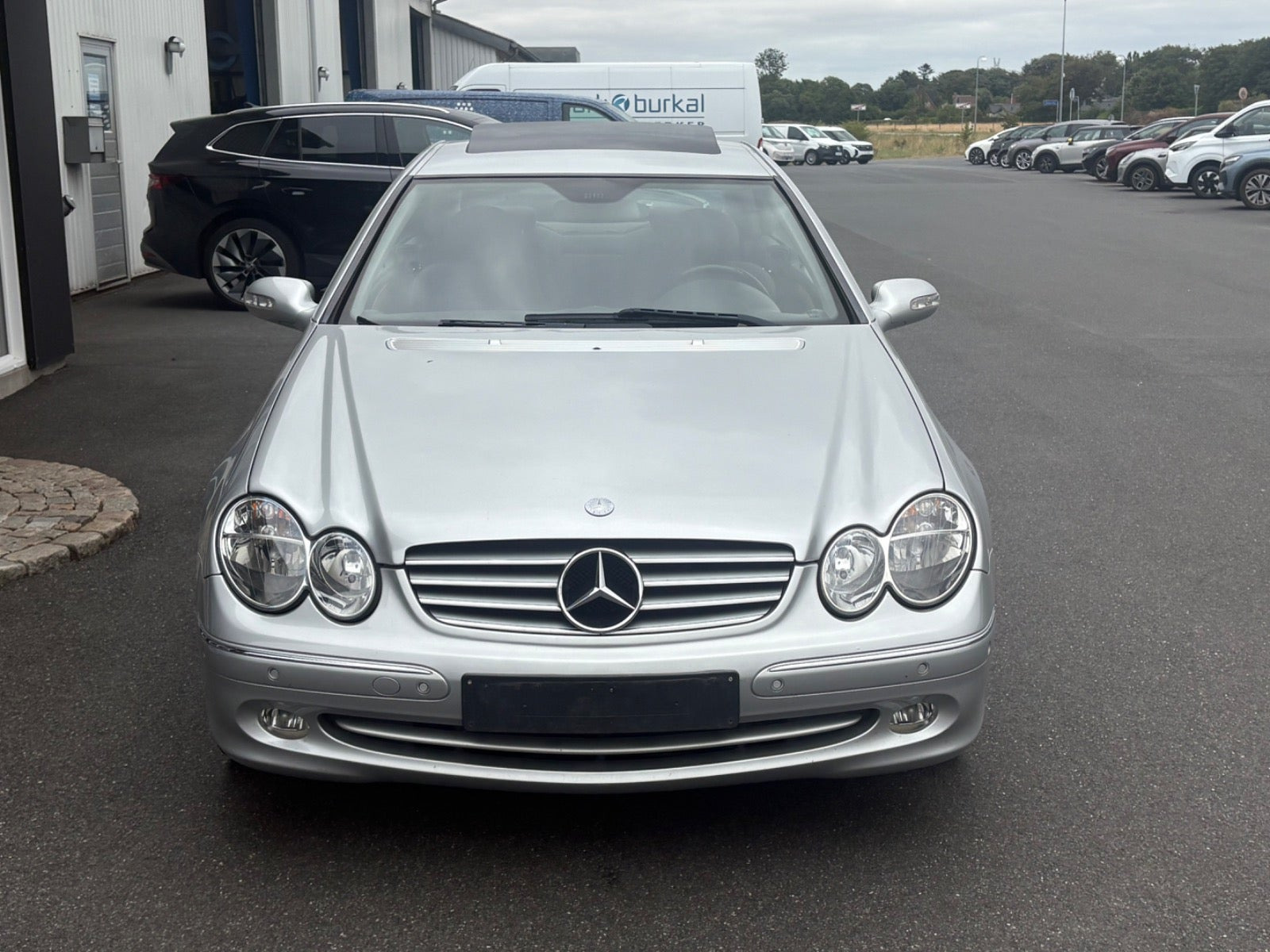 Sølv Mercedes CLK200 fra 2005