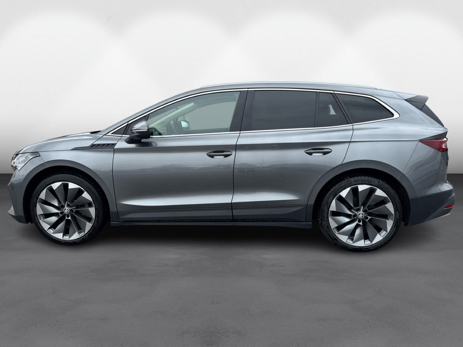 Grå Skoda Enyaq fra 2022