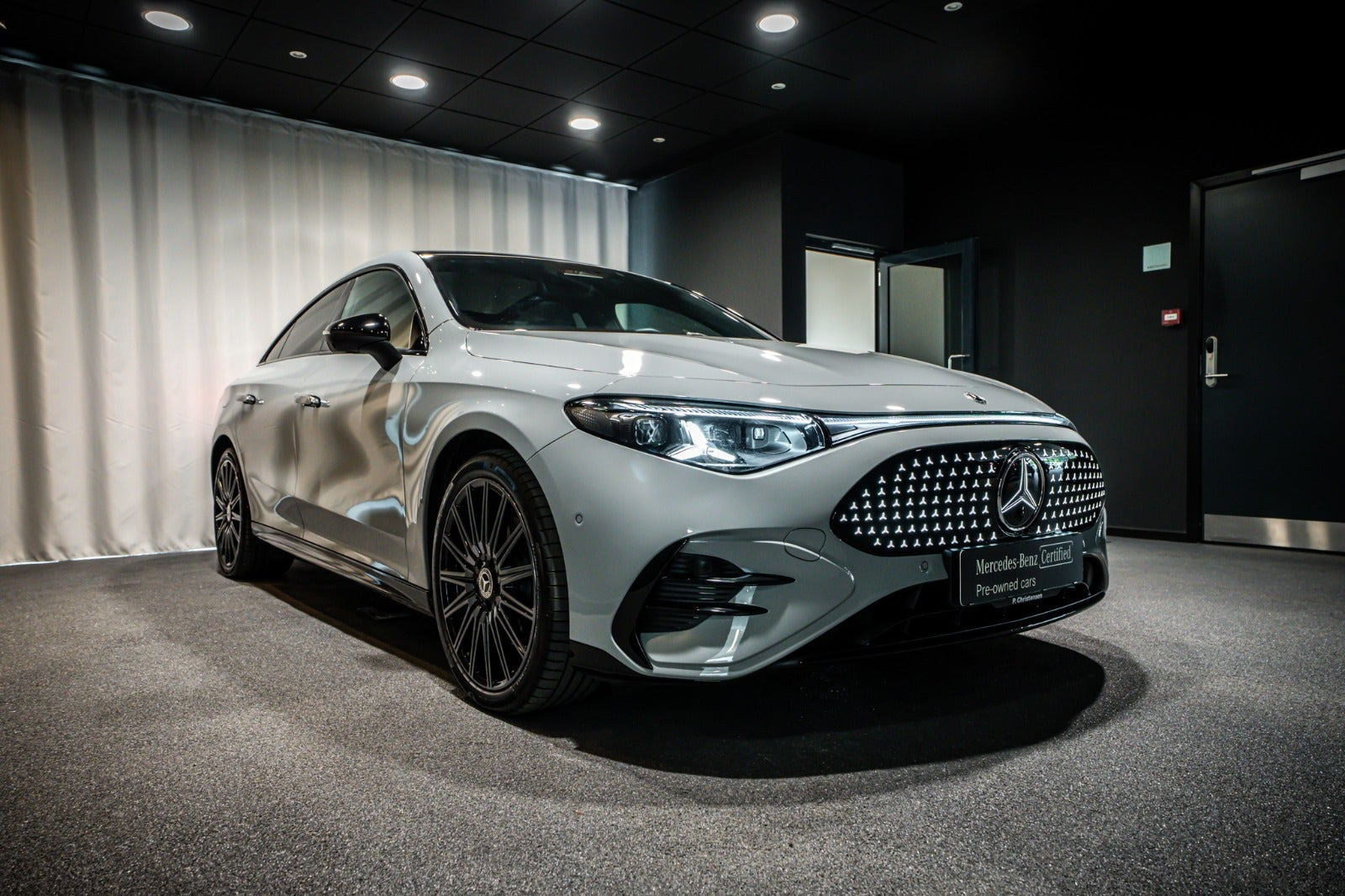 Grå Mercedes CLA250+ fra 2026