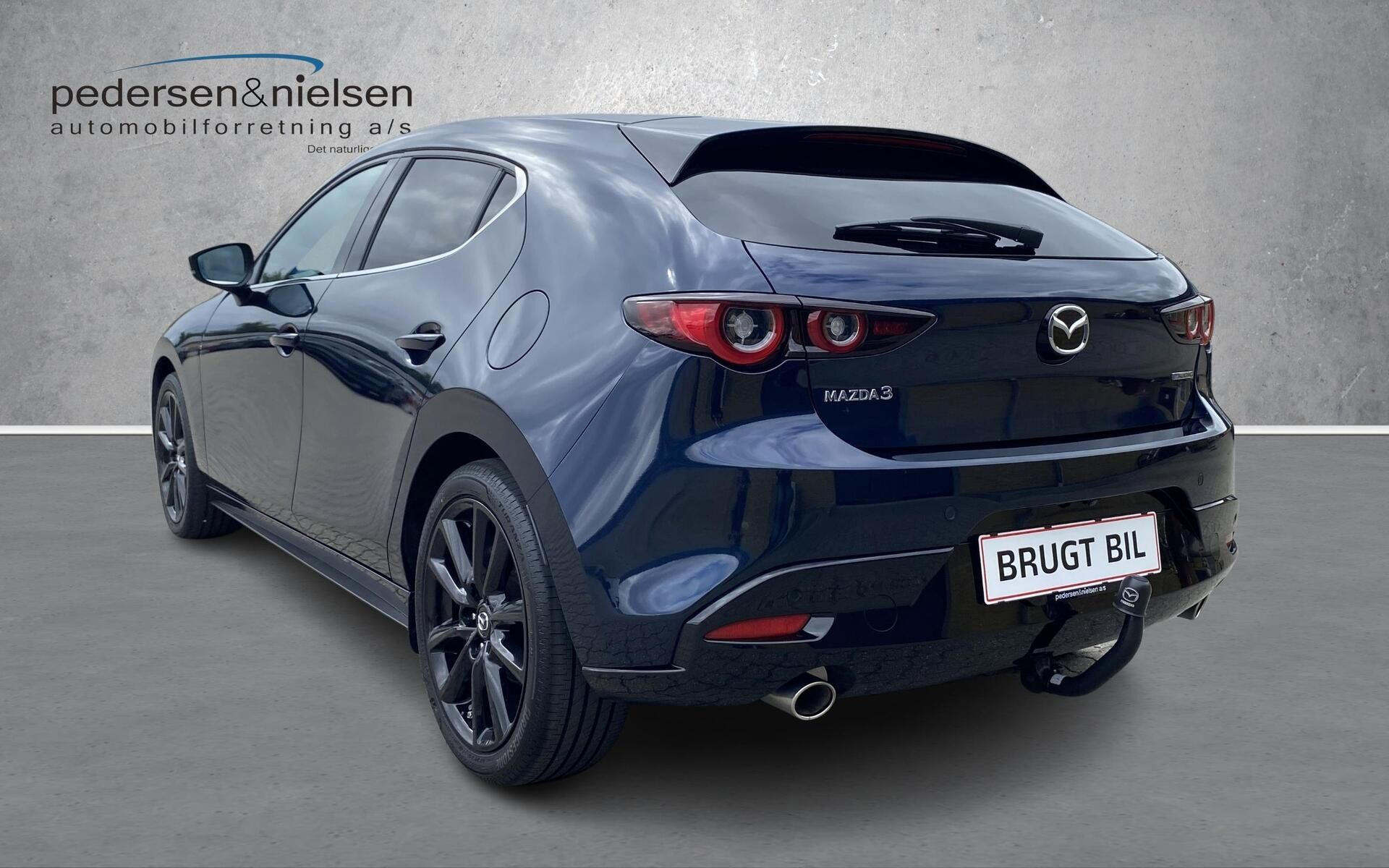 Blå Mazda 3 fra 2023