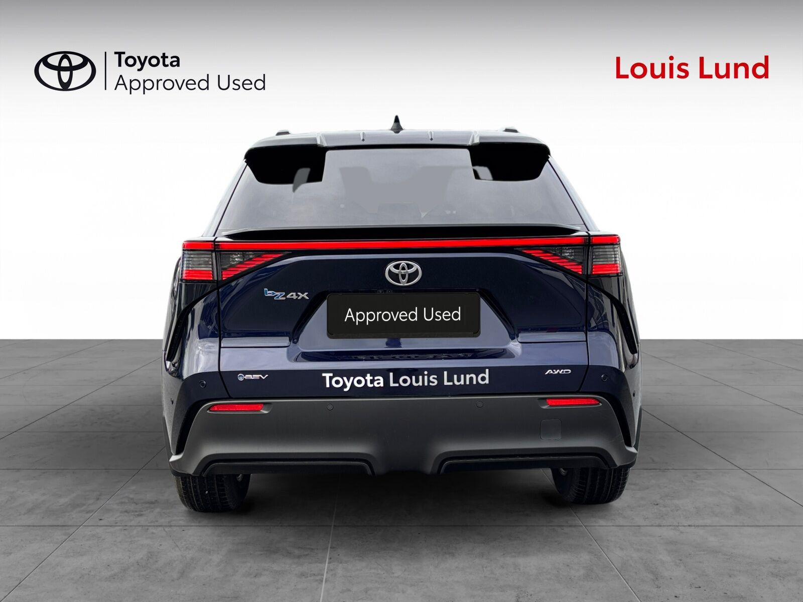 Blå Toyota BZ4X fra 2026