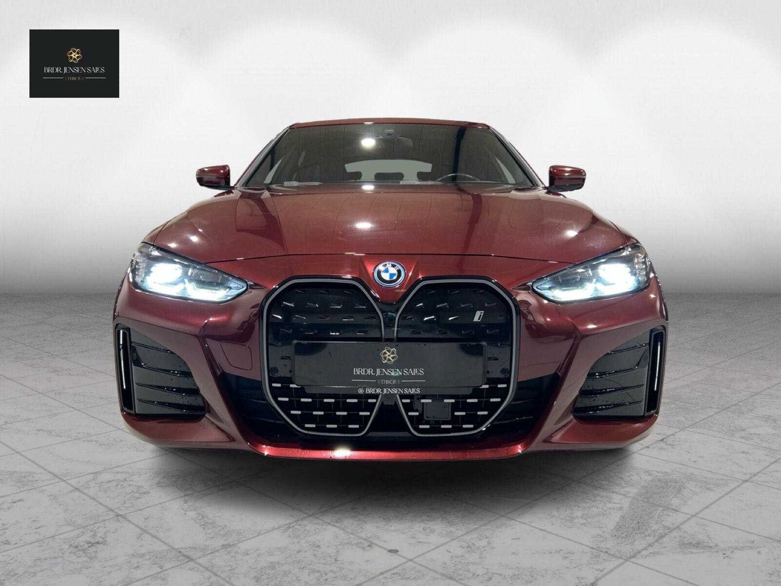Rød BMW i4 fra 2023