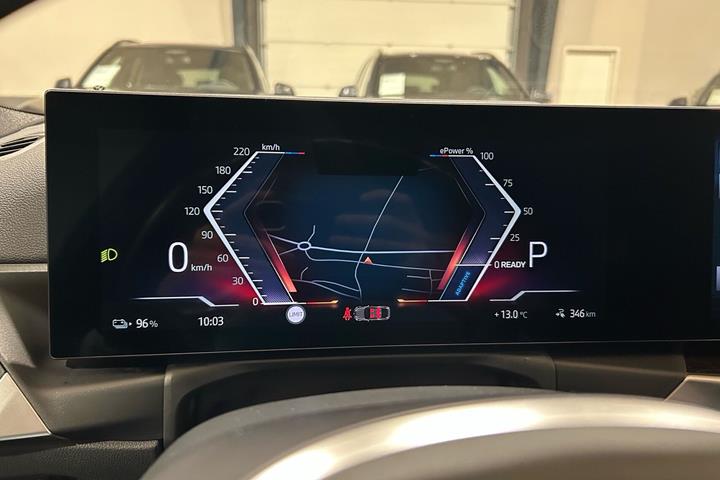 Rød BMW i4 fra 2023